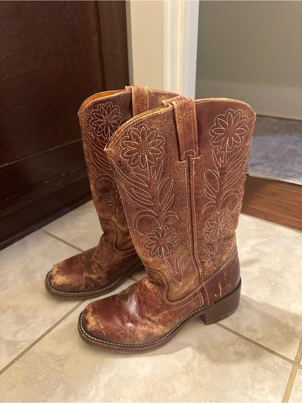 Vintage Frye Campus Boot - Floral Stitch